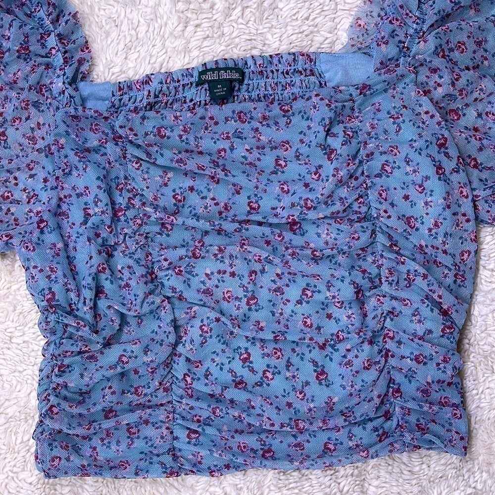 Wild Fable Crop Raglan Sleeve Stretch Floral Size Medium - Picture 2 of 7